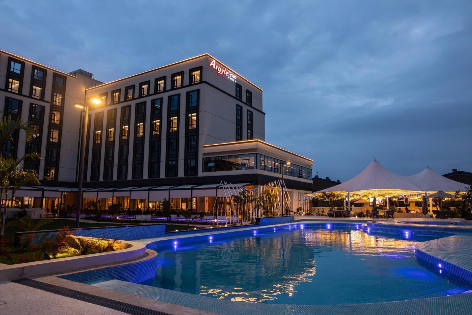 Argyle Grand Hotel Nairobi Airport ภายนอก รูปภาพ